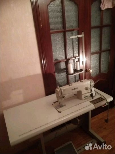 Швейная машина Бравус