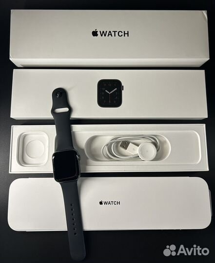 Apple Watch SE 44 mm