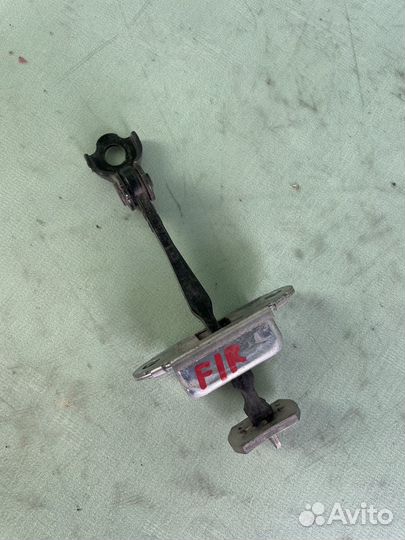 Ограничитель двери передний правый march ak12