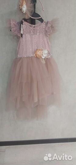 Платье для девочки нарядное