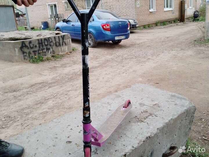 Трюковой самокат