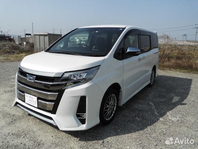 Toyota Noah 1.8 CVT, 2020, 19 000 км
