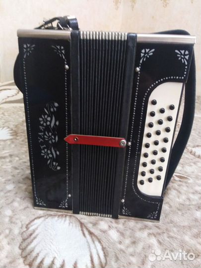 Гармонь тульская