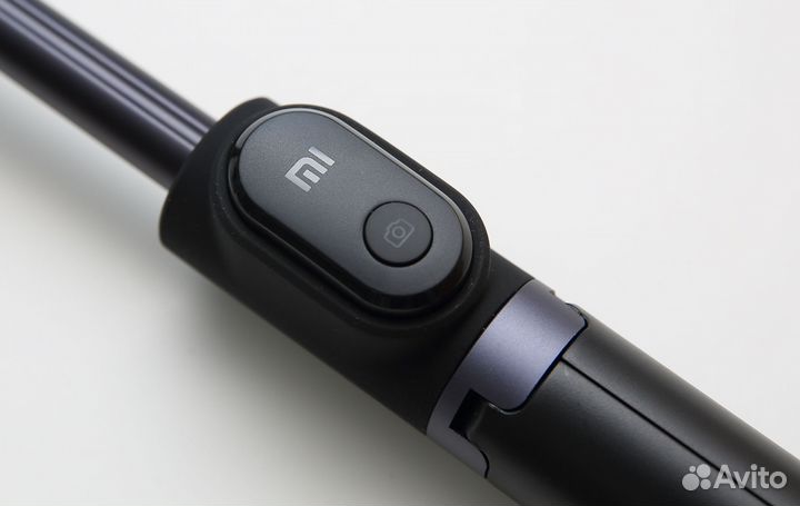 Xiaomi Mi Selfie Stick Tripod с bluetooth-кнопкой
