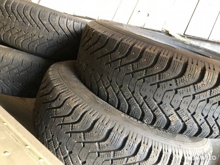 Goodyear UltraGrip 500 245/70 R16 107T