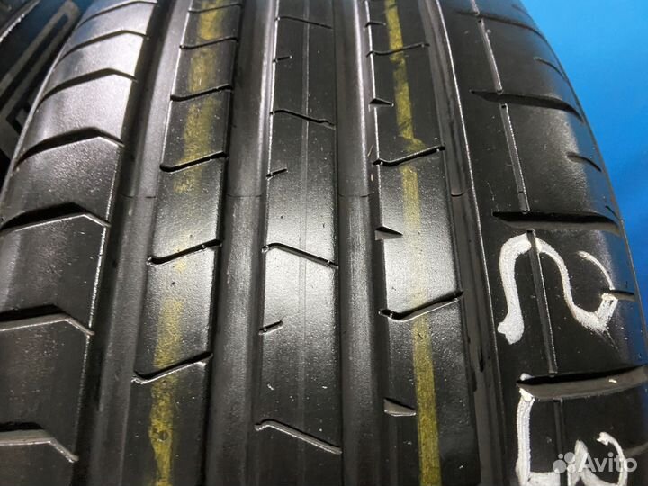 Pirelli P Zero PZ4 235/50 R20 104Y