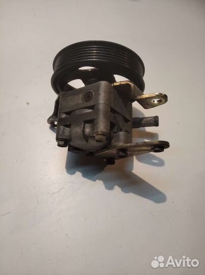 Насос гур nissan primera p12