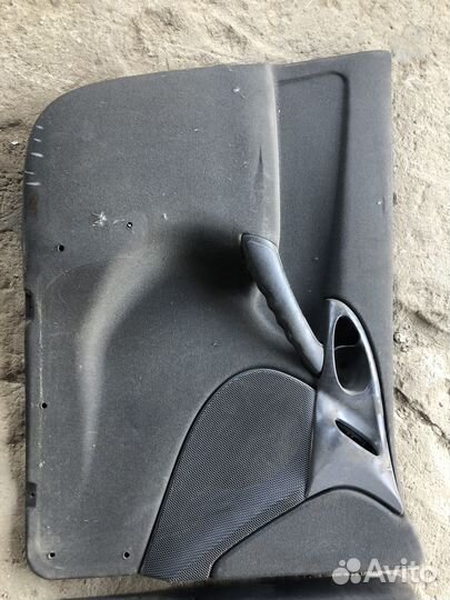 Передние дверные карты Ford Focus 1