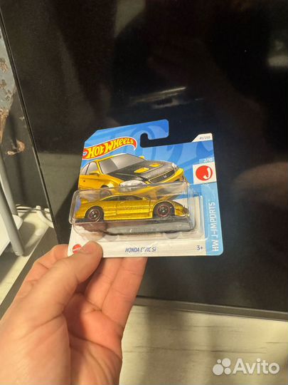 Машинки hotwheels