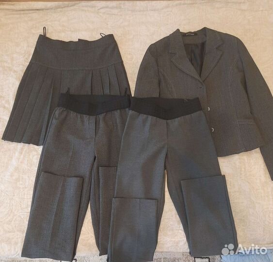 Школьный костюм