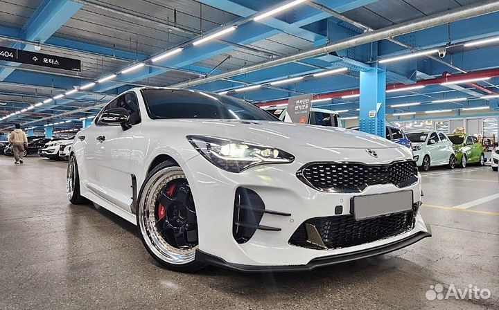 Kia Stinger 2.0 AT, 2019, 89 000 км