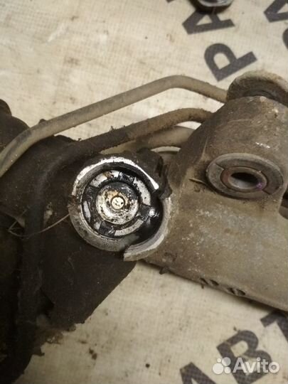 Рейка на запчасти Subaru Tribeca B9 W10 2005-2014