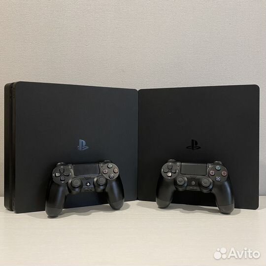 Sony PS4 Slim 1tb + FC 24 NHL 24 UFC 4