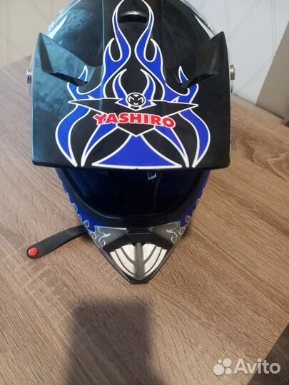 Мотошлем кроссовый yashiro