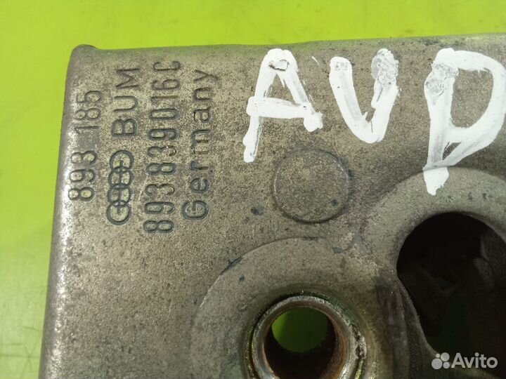 Замок двери задний правый для Audi 80 B3 1986-1991