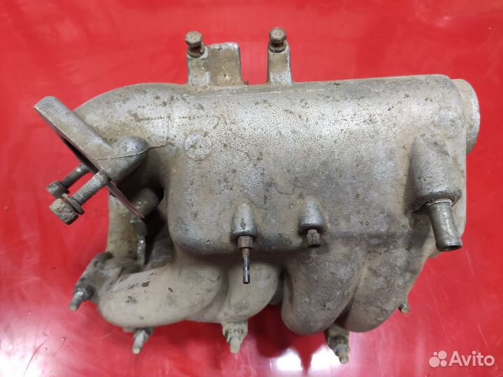 Впускной коллектор ваз 1.5 8кл