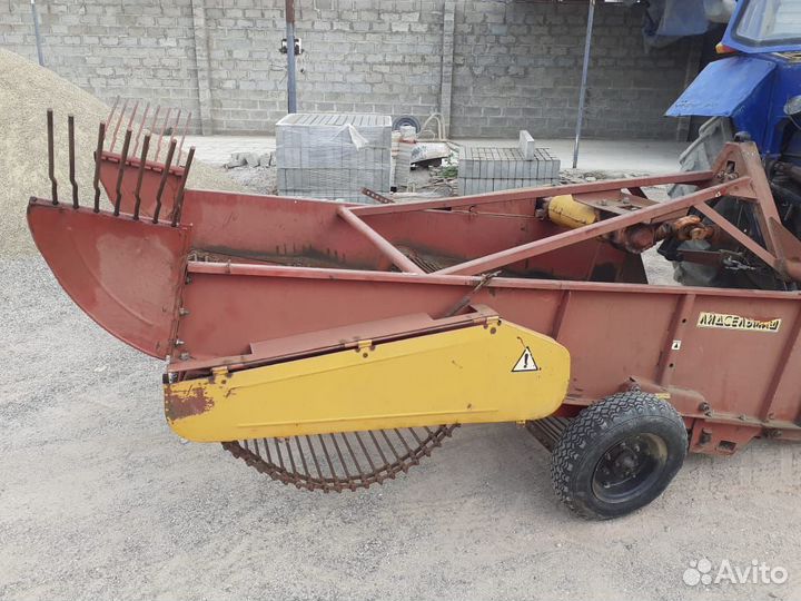 Картофелекопатель