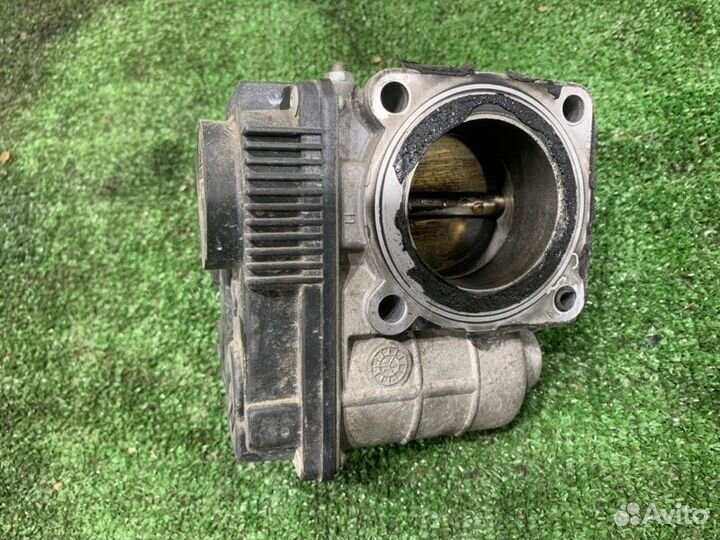 Дроссельная заслонка Nissan Almera Classic седан