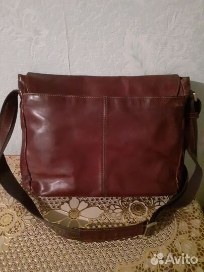 Мужская кожаная сумка gerard henon