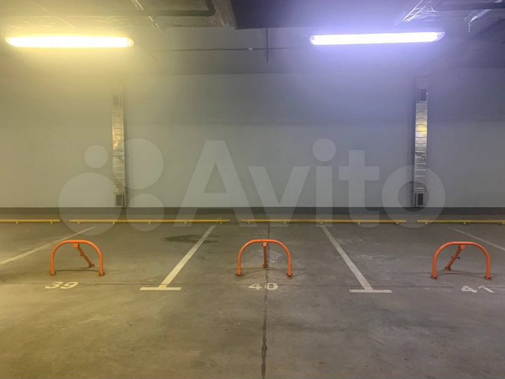 Машиноместо, 16 м²