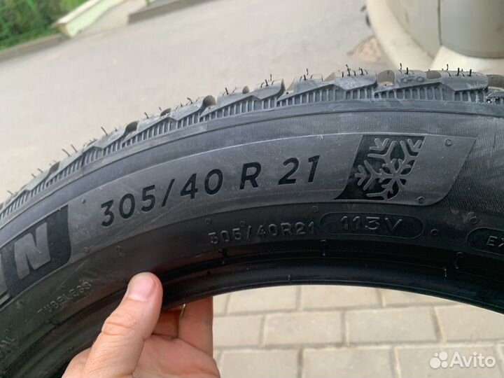 Michelin Pilot Alpin 5 SUV 285/45 R21 и 315/40 R21 113V