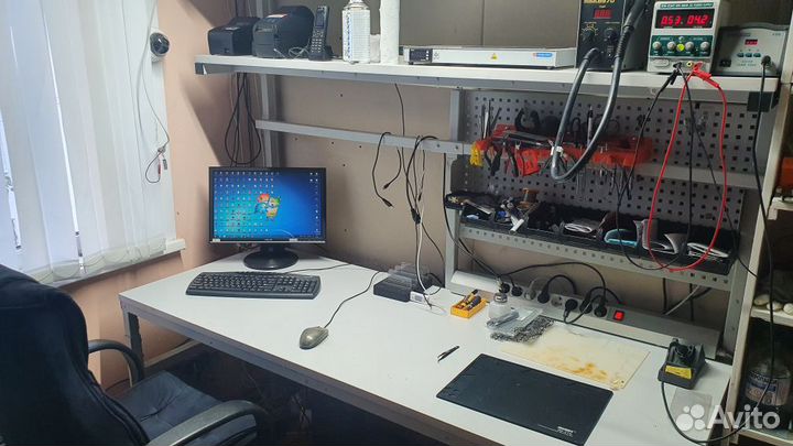 Мастер (техник / инженер) по ремонту компьютерной