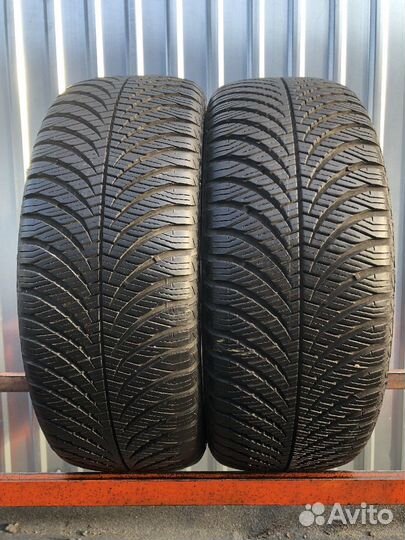 Goodyear Vector 4Seasons Gen-2 205/55 R16