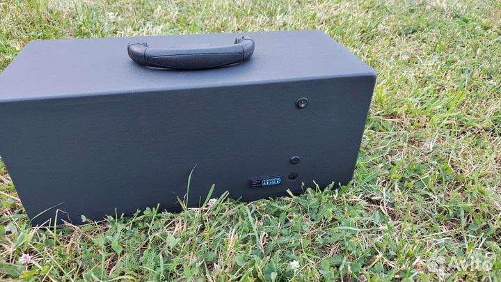 Портативная колонка