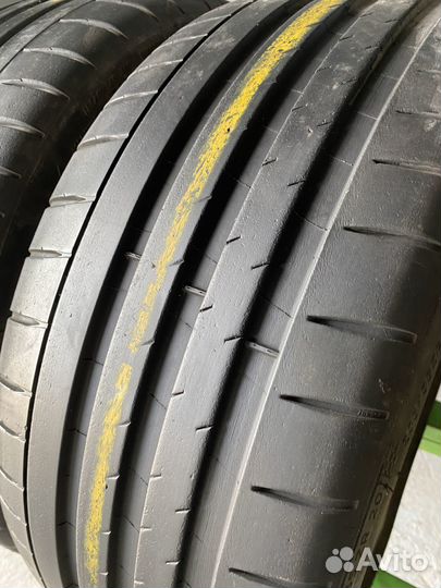 Michelin Pilot Sport 4 S 235/35 R20