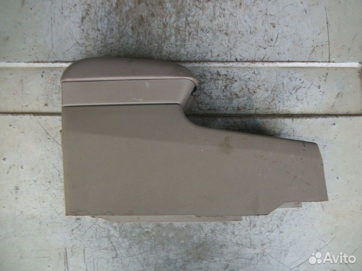 Подлокотник Чери Фора 2006 2010