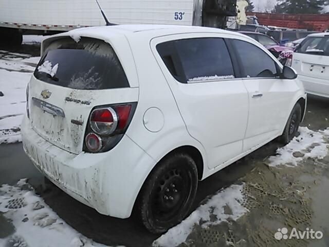 Разбор на запчасти Chevrolet Aveo (T300) 2011