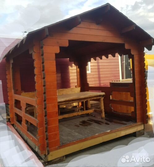 Продам беседку садовую из минибруса камерной 3*3*3