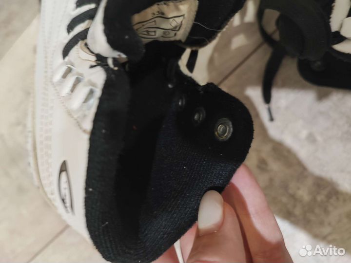 Коньки фигурные 33 размер