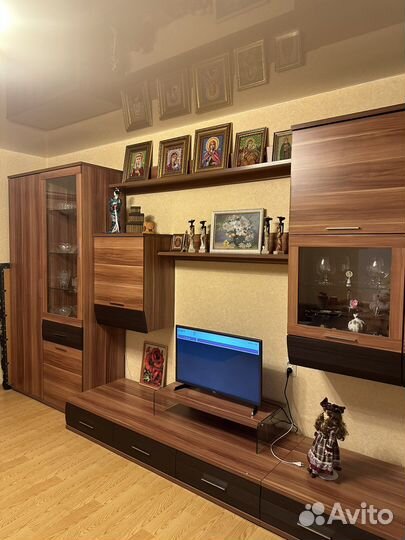 Продаю стенку Шатура