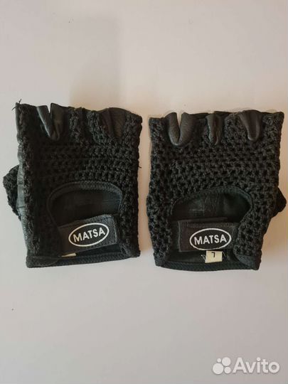 Перчатки для спорта