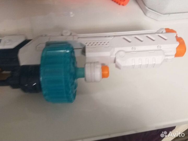 Продаю пистолет nerf на 20 патронов