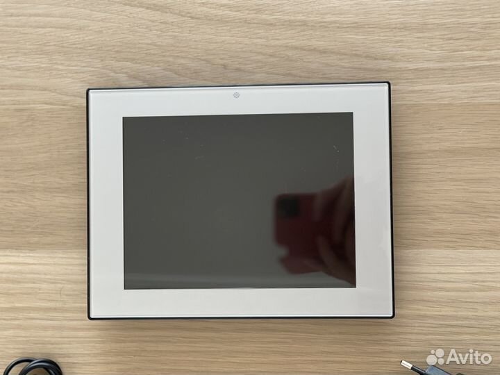 Цифровая фоторамка onext PF-8B2-slim