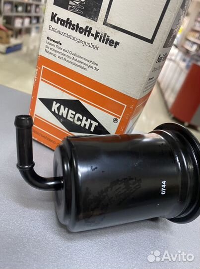 Фильтр топливный Мазда KL159