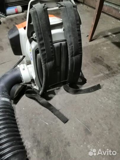 Воздуходувка бензиновая, ранцевая stihl BR 200