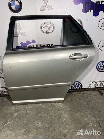 Задняя левая дверь Toyota Avensis T25 Универсал