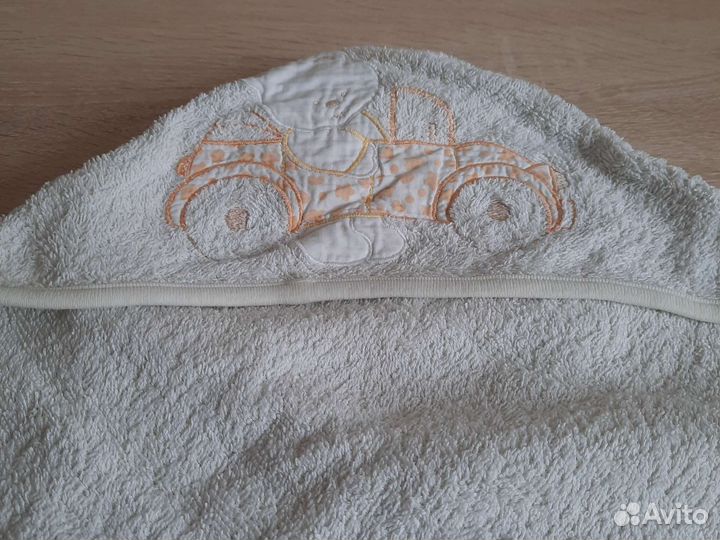 Махровое полотенце б/у детское с уголком