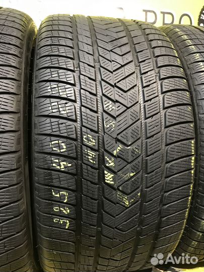 Pirelli Scorpion Winter 325/40 R22 и 285/45 R22 114V