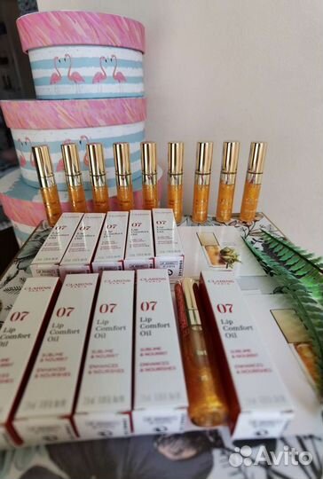 Clarins Lip Comfort oil 2.8 ml Масло-блеск для губ