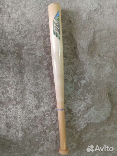 Бейсбольная бита