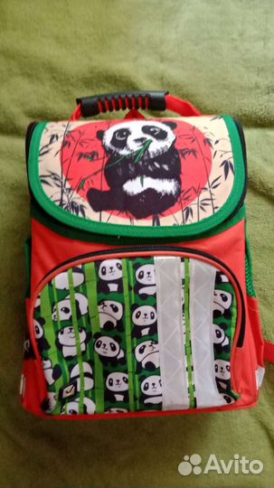 Рюкзак школьный