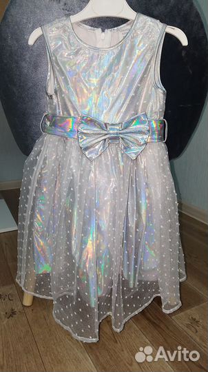 Платье праздничное