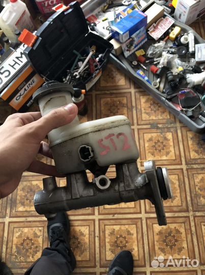 Цилиндр главный тормозной Toyota Corona Premio