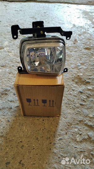 Фара противотуманная правая на Киа Рио 2