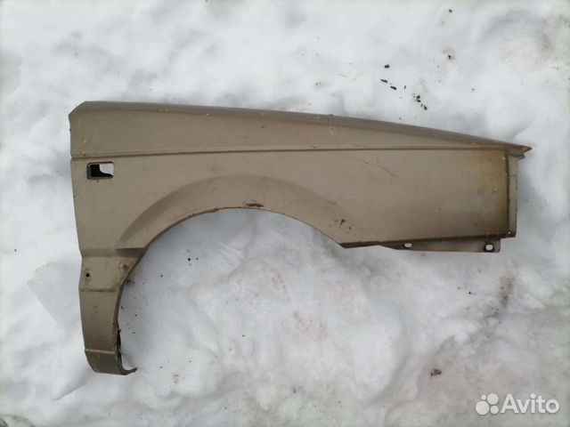 Крыло переднее правое пассат б3