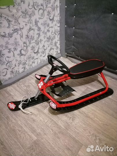 Детский снегокат бу